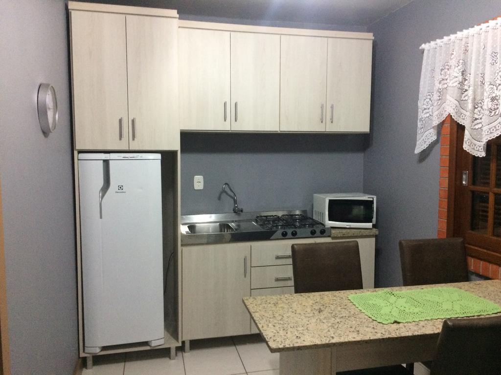 Residencial Quatro Estacoes Lägenhet Canela Exteriör bild